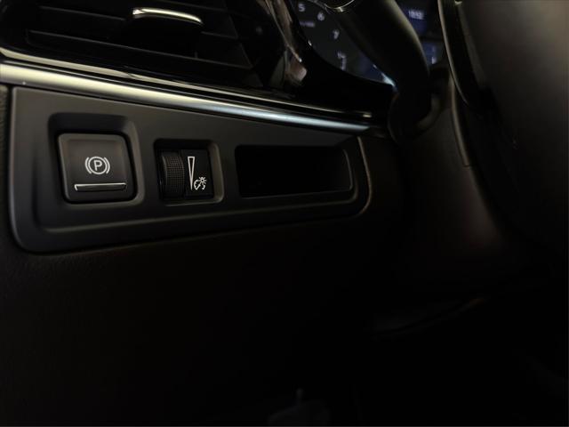 used 2023 Cadillac XT6 car, priced at $30,995