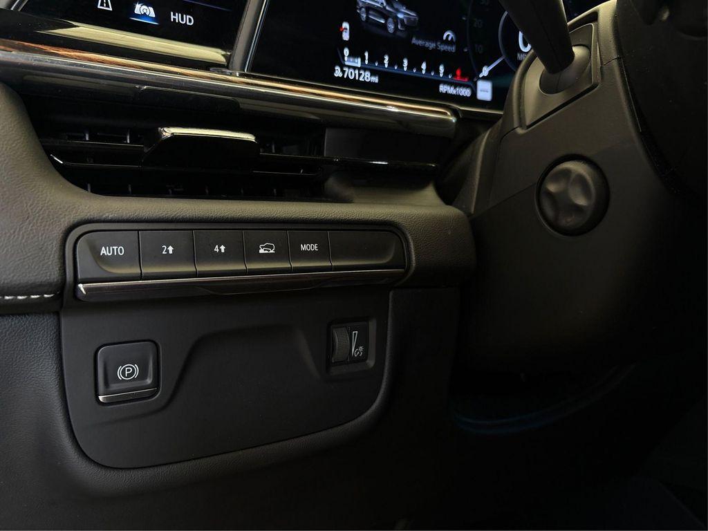 used 2021 Cadillac Escalade ESV car, priced at $59,995