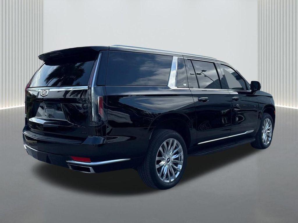 used 2021 Cadillac Escalade ESV car, priced at $59,995