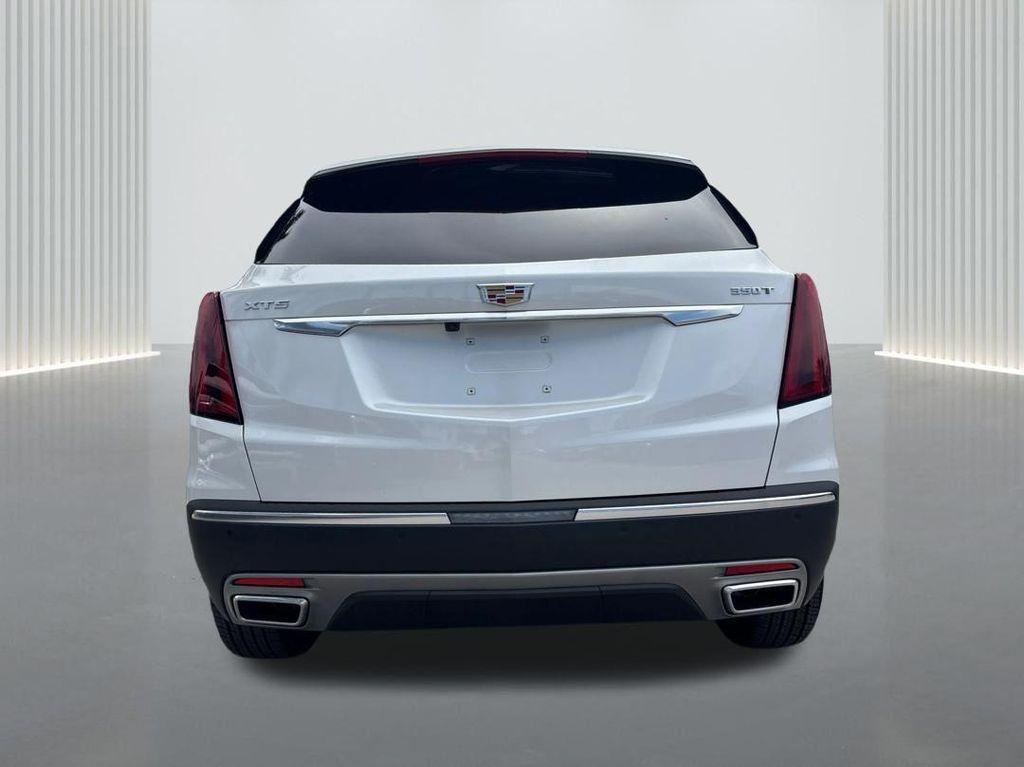 new 2025 Cadillac XT5 car, priced at $51,815