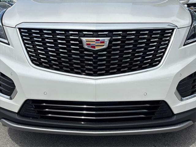 new 2025 Cadillac XT5 car, priced at $51,815
