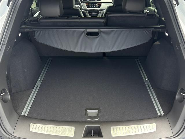 new 2025 Cadillac XT5 car, priced at $51,815