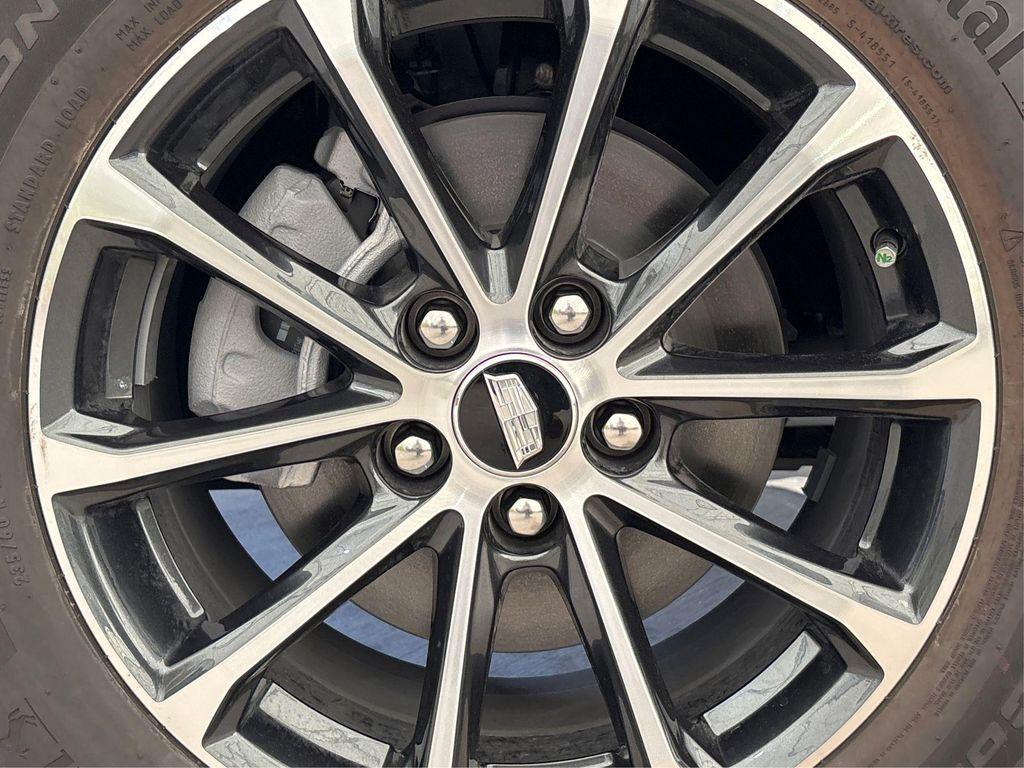 new 2025 Cadillac XT4 car, priced at $44,015