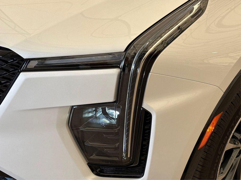 new 2025 Cadillac XT4 car, priced at $44,015