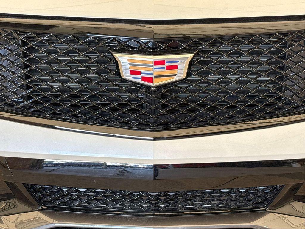 new 2025 Cadillac XT4 car, priced at $44,015