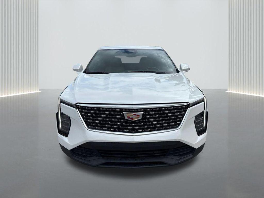 used 2024 Cadillac XT4 car, priced at $33,990