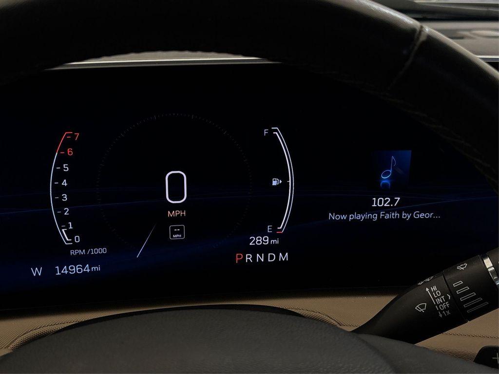 used 2024 Cadillac XT4 car, priced at $33,990