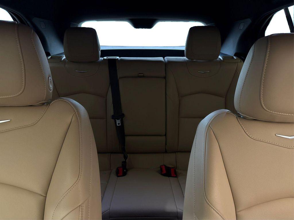 used 2024 Cadillac XT4 car, priced at $33,990