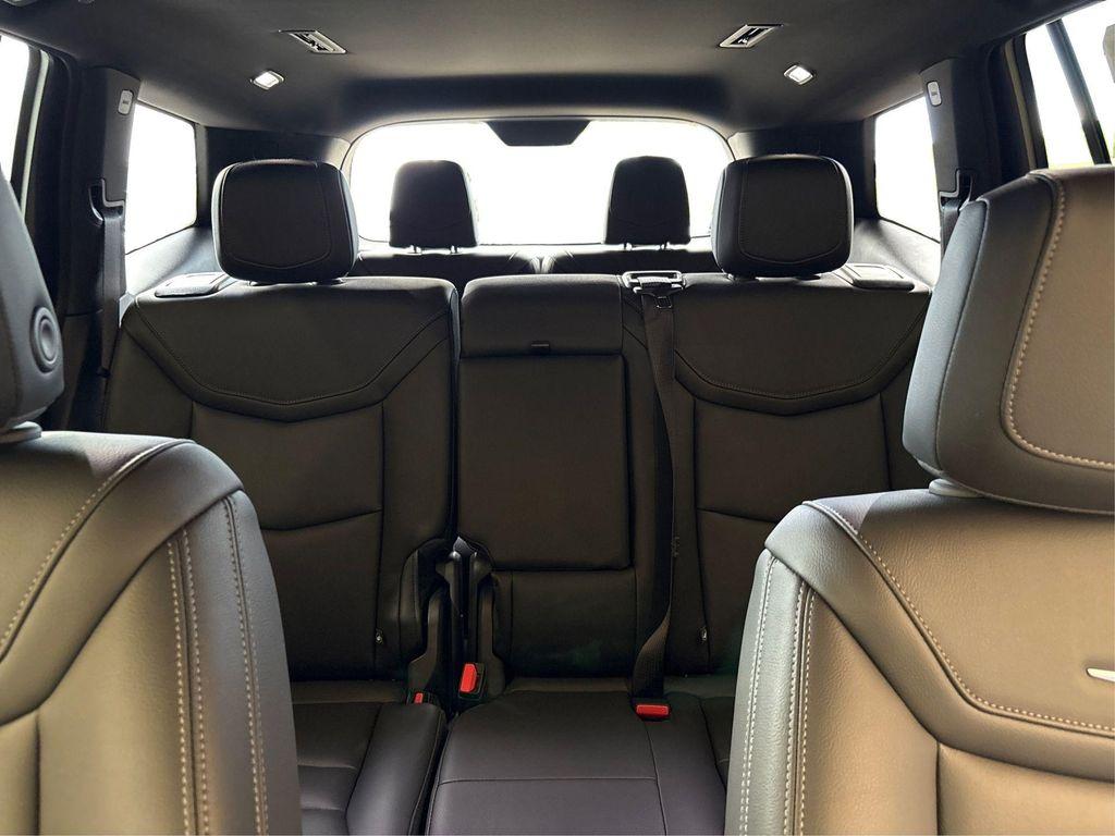 new 2025 Cadillac XT6 car, priced at $46,995