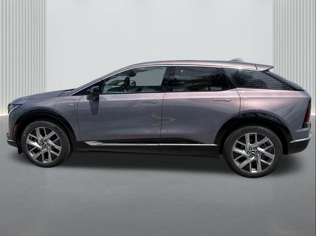 new 2025 Cadillac OPTIQ car, priced at $55,015