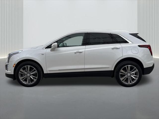 new 2025 Cadillac XT5 car, priced at $56,290
