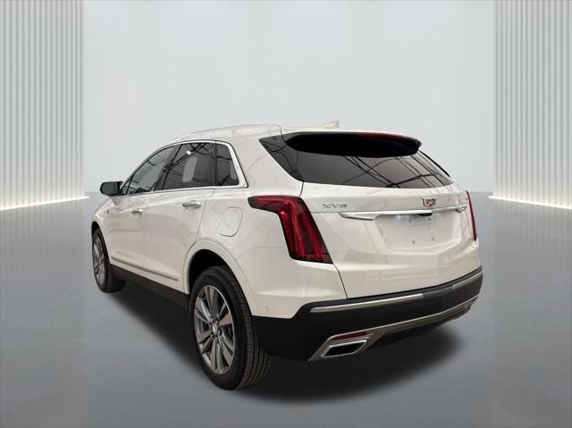 new 2025 Cadillac XT5 car, priced at $56,290