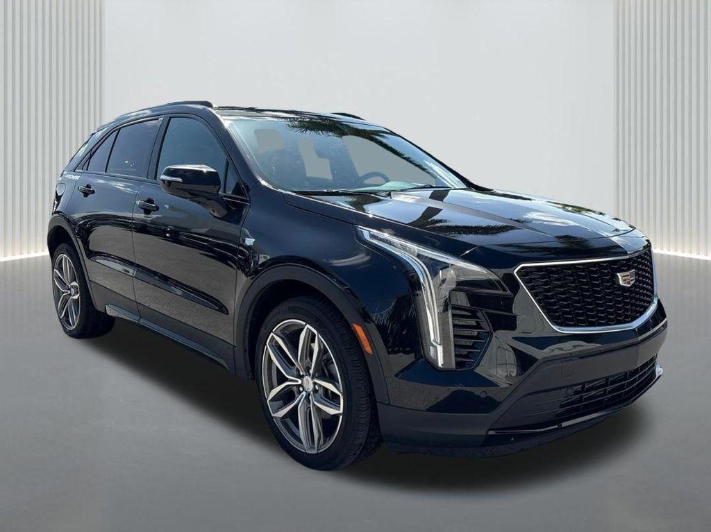 used 2023 Cadillac XT4 car, priced at $27,500
