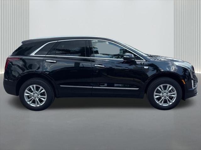 new 2025 Cadillac XT5 car, priced at $44,915
