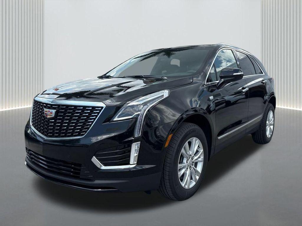 new 2025 Cadillac XT5 car, priced at $42,415