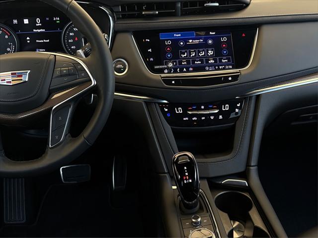 new 2024 Cadillac XT5 car, priced at $53,491