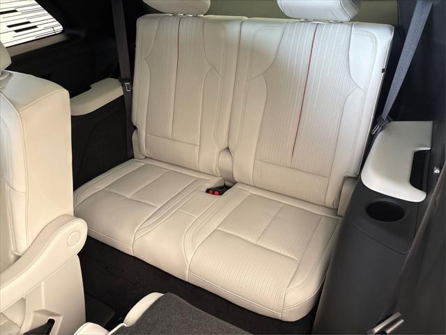 new 2026 Cadillac VISTIQ car, priced at $80,390