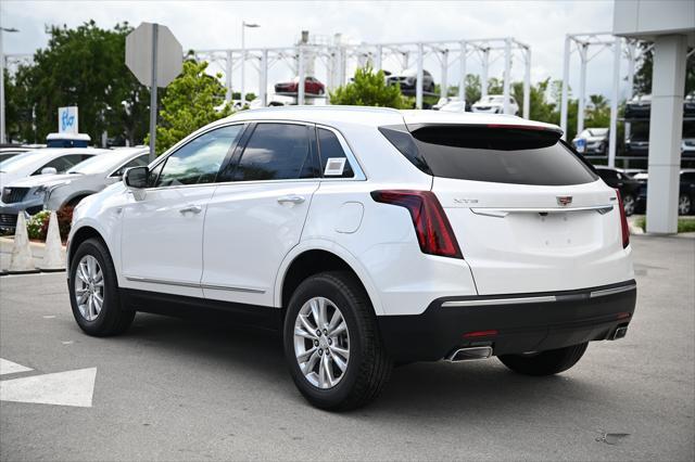 new 2024 Cadillac XT5 car, priced at $45,515