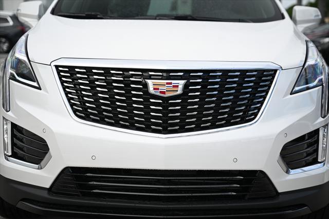 new 2024 Cadillac XT5 car, priced at $45,515