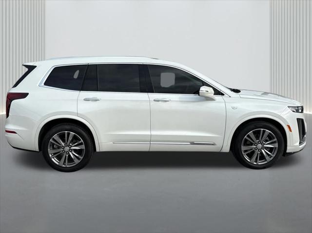 used 2022 Cadillac XT6 car, priced at $30,000