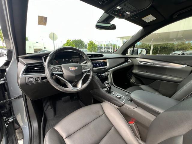 used 2022 Cadillac XT6 car, priced at $28,000