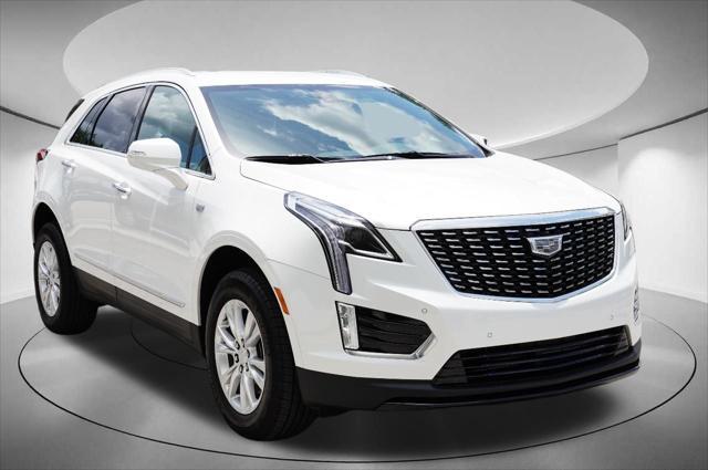 new 2024 Cadillac XT5 car, priced at $38,991