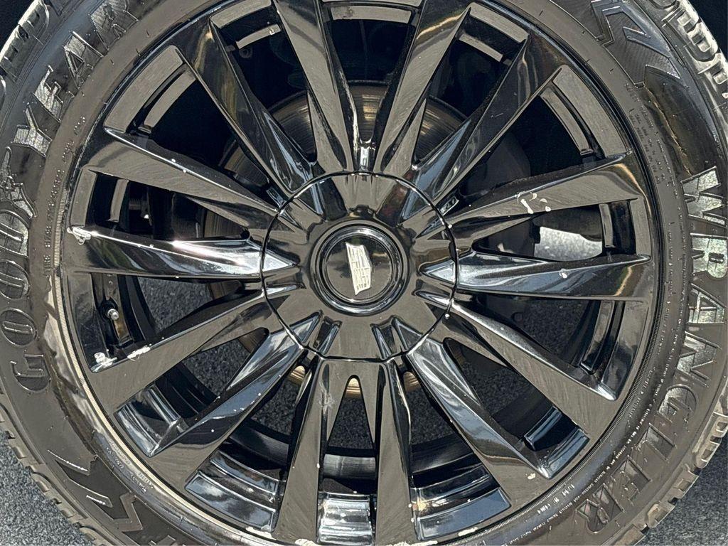 used 2022 Cadillac Escalade ESV car, priced at $57,217