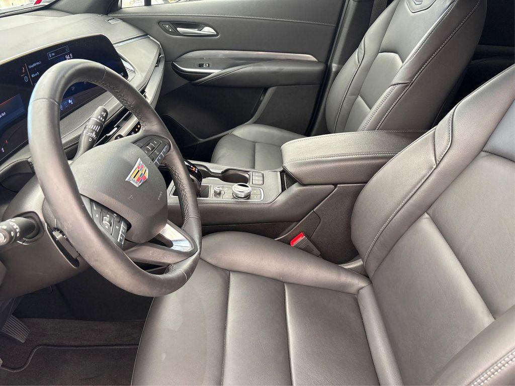 new 2025 Cadillac XT4 car, priced at $36,991