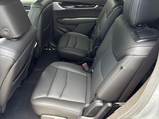 new 2025 Cadillac XT6 car, priced at $49,550