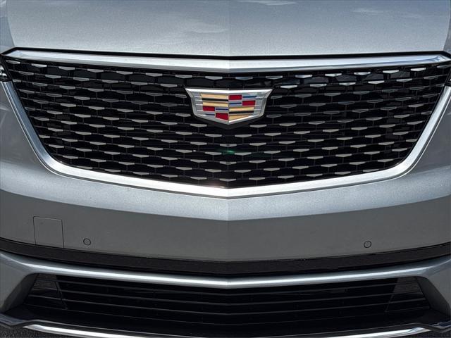 new 2025 Cadillac XT6 car, priced at $49,550