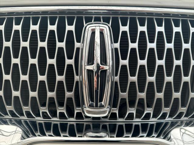 used 2019 Lincoln Nautilus car, priced at $20,000