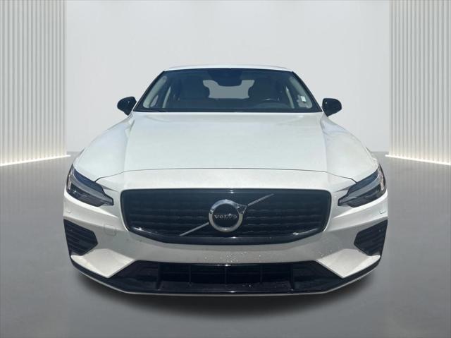 used 2022 Volvo S60 Recharge Plug-In Hybrid car, priced at $30,995