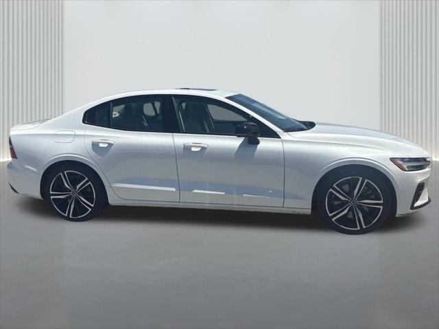 used 2022 Volvo S60 Recharge Plug-In Hybrid car, priced at $30,995