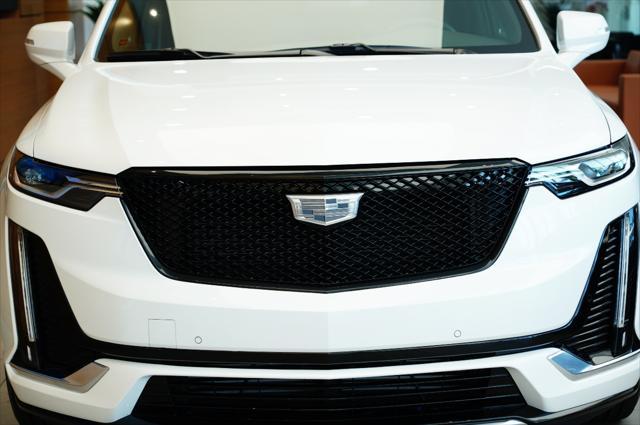 new 2024 Cadillac XT6 car, priced at $55,075