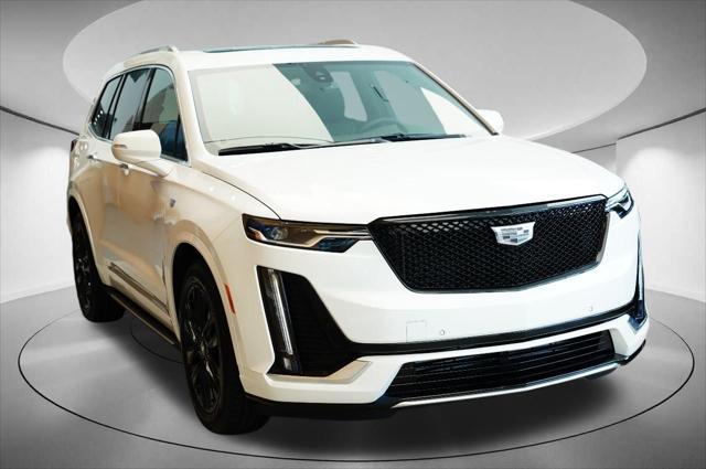 new 2024 Cadillac XT6 car, priced at $44,991