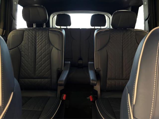 new 2026 Cadillac VISTIQ car, priced at $94,215