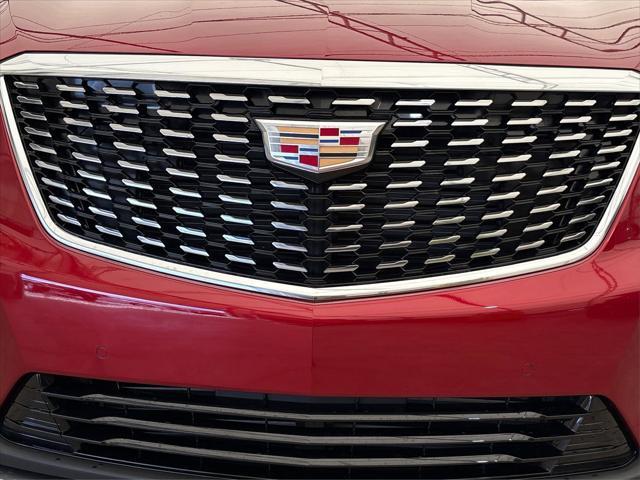 new 2025 Cadillac XT5 car, priced at $44,491
