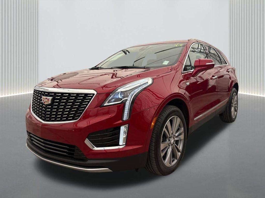 new 2025 Cadillac XT5 car, priced at $45,991