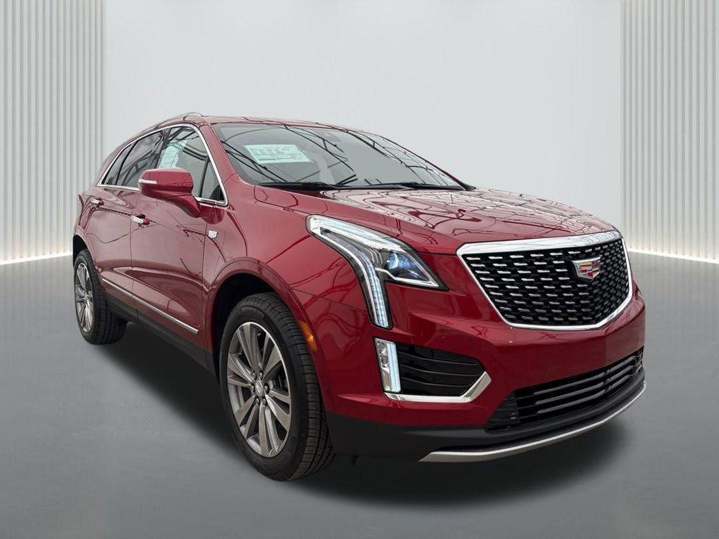 new 2025 Cadillac XT5 car, priced at $45,991