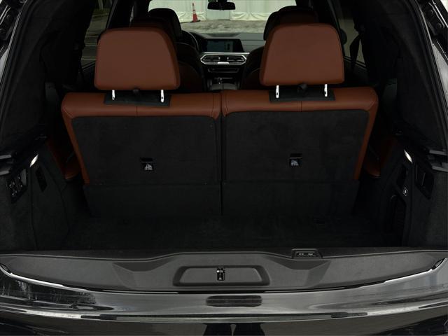 used 2022 BMW X7 car, priced at $44,990