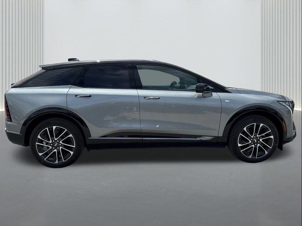 new 2025 Cadillac OPTIQ car, priced at $56,215