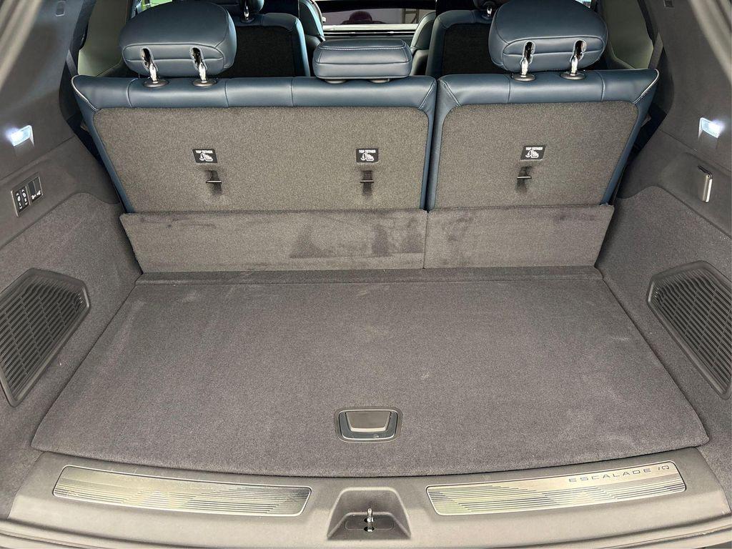 new 2025 Cadillac Escalade IQ car, priced at $156,535