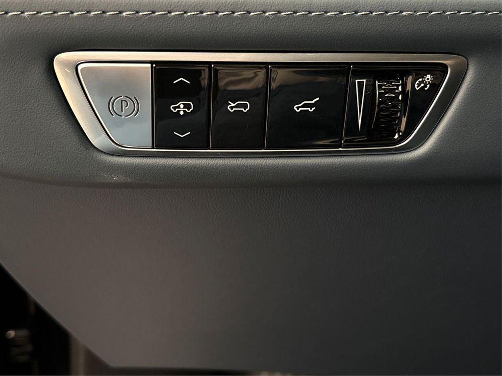 new 2025 Cadillac Escalade IQ car, priced at $156,535