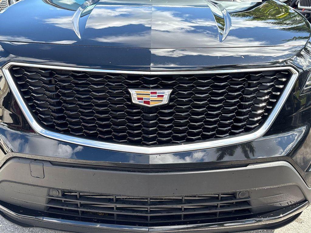 used 2023 Cadillac XT4 car, priced at $27,700