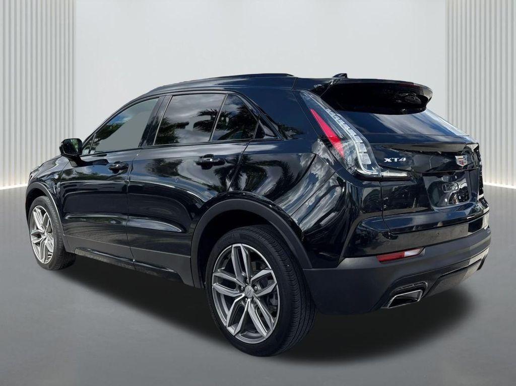used 2023 Cadillac XT4 car, priced at $27,700