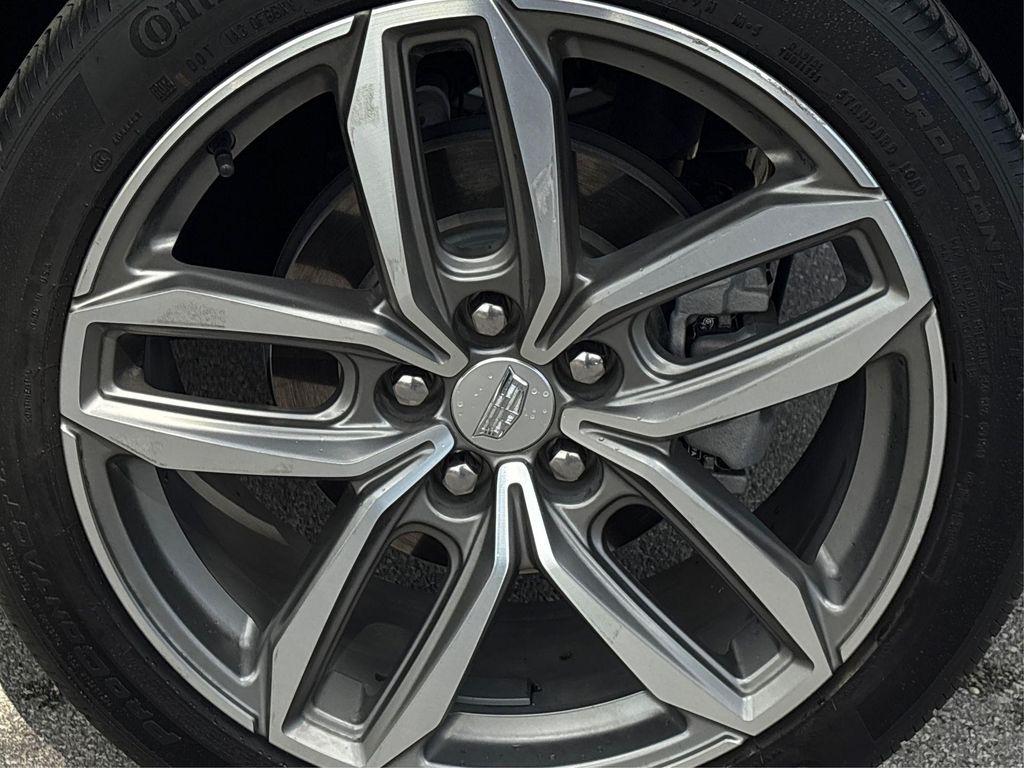 used 2023 Cadillac XT4 car, priced at $27,700