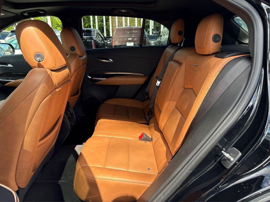 used 2023 Cadillac XT4 car, priced at $27,700