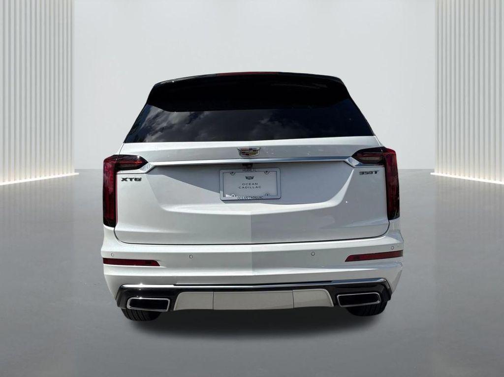 used 2023 Cadillac XT6 car, priced at $33,290