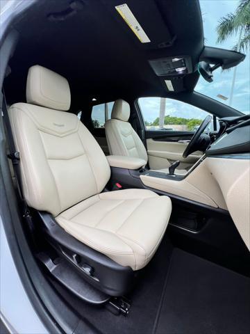 used 2018 Cadillac XT5 car, priced at $16,992