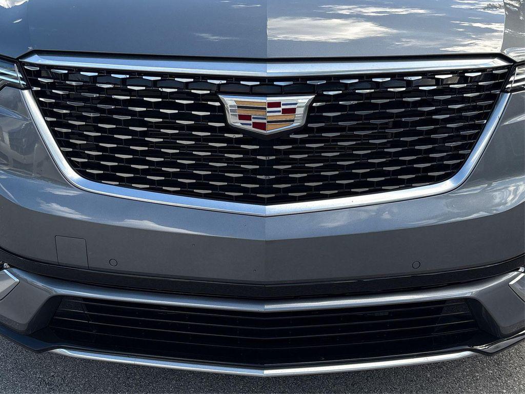 used 2022 Cadillac XT6 car, priced at $36,755